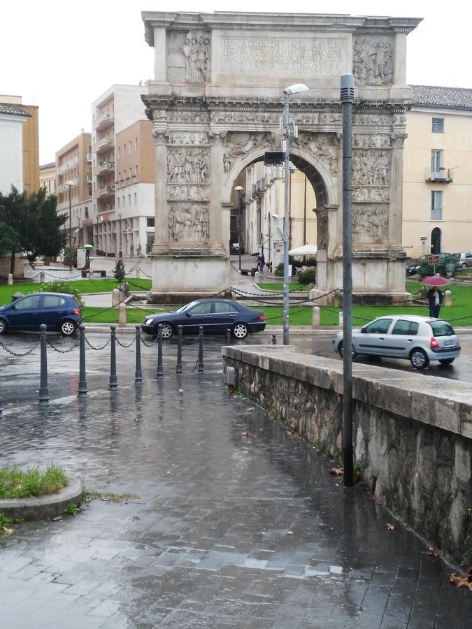 Casa Palmieri Bed and Breakfast Benevento Exteriör bild